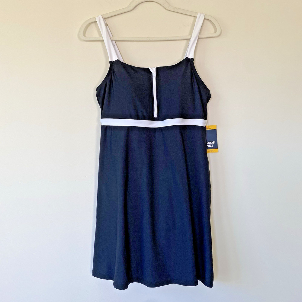 NWT Lands End Swim Dress Black And White One Piece Swimsuit Zip Front SZ M 10-12 - Picture 2 of 13